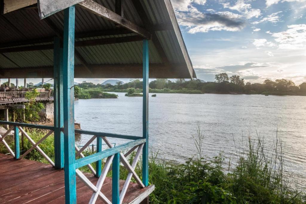 Don Det Souksan Sunset Guesthouse And The Xisland Riverview Studio Ban Seme Lai 외부 사진